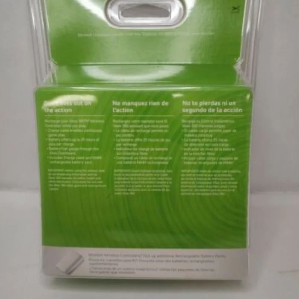 XBOX 360 White Play Charge Kit Original Factory Sealed